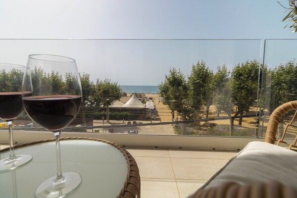 Foto van Appartement aan zee in Calella met strandtoegang - Vakantiehuis in Calella - Outdoor