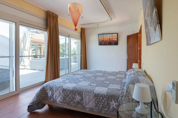 Foto van Luxe villa in Vilacolum met privézwembad - Vakantiehuis in Vilacolum - BedRoom