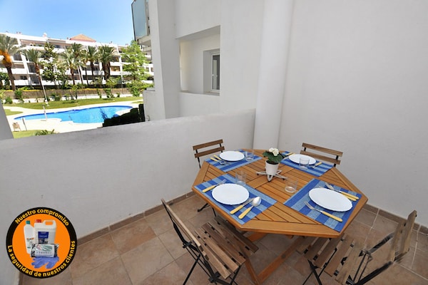 Foto van Appartement in Roses bij zandstrand - Vakantiehuis in Rosas / Roses - terrace