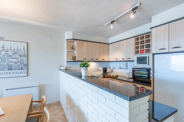 Foto van Appartement in Empuriabrava met Zeezicht - Vakantiehuis in Empuriabrava - Kitchen