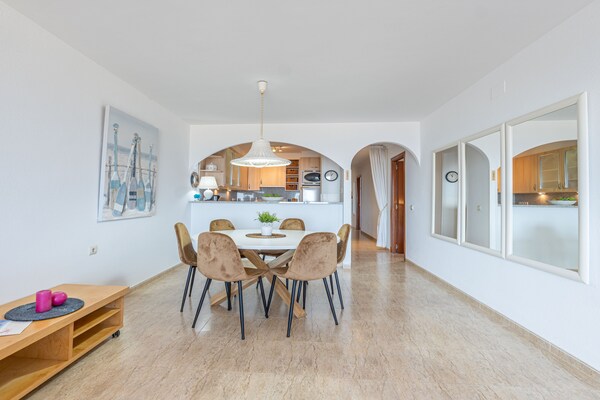 Foto van Appartement in Empuriabrava met Zeezicht - Vakantiehuis in Empuriabrava - DiningRoom