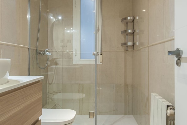 Foto van Zurbano Pad nabij Castellana - Vakantiehuis in Madrid - BathRoom