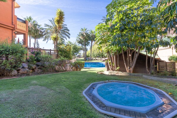 Foto van Moderne vakantie in Marbella - Vakantiehuis in Marbella - GardenSummer