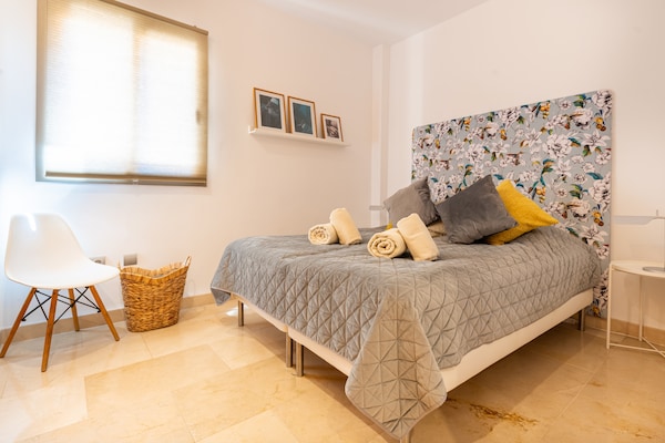 Foto van 3-Bedroom Apartment with Sea & Mountain Views - Vakantiehuis in Benahavís - BedRoom