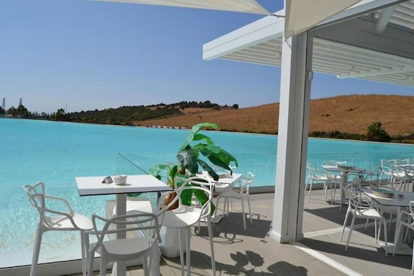 Foto van Verblijf in een appartement bij de Alcazaba-lagune - Resort