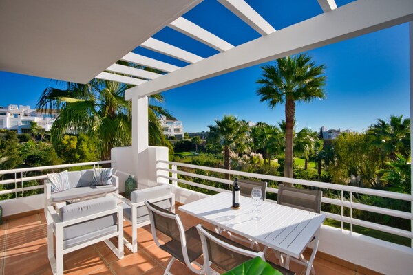 Foto van Lagoon-appartement voor 4 personen - Vakantiehuis in Casares - TerraceBalcony