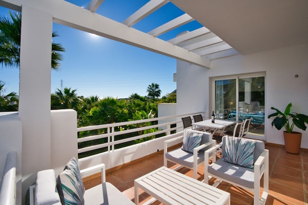 Foto van Lagoon-appartement voor 4 personen - Vakantiehuis in Casares - TerraceBalcony