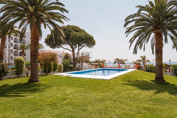 Foto van Studio in Nerja bij Carabeillo Strand - Vakantiehuis in Nerja - PoolOfHouse