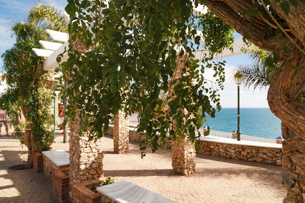 Foto van Studio in Nerja bij Carabeillo Strand - Vakantiehuis in Nerja - AreaSummer1KM