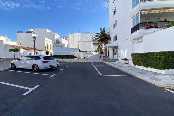 Foto van Appartement aan zee in Nerja bij El Salon - Vakantiehuis in Nerja - Outdoor