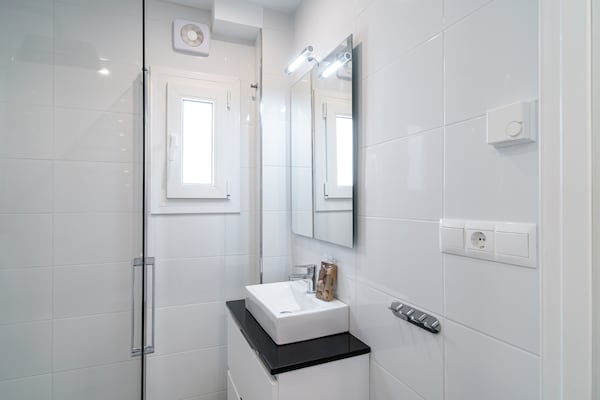 Foto van Appartement in Nerja met Uitzicht op Zee - Vakantiehuis in Nerja - BathRoom