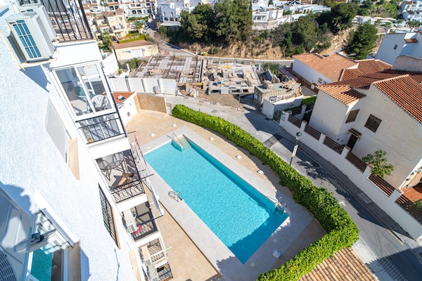 Foto van Appartement in Nerja bij Burriana Strand - Vakantiehuis in Nerja - PoolOfHouse