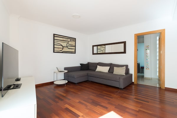 Foto van Appartement met 2 slaapkamers in Las Palmas - Vakantiehuis in Las Palmas de Gran Canaria - LivingRoom