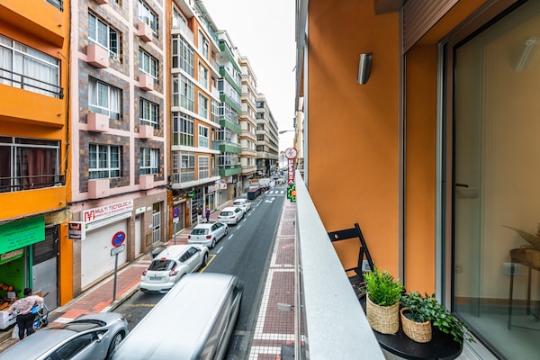 Foto van Huis in Las Palmas bij Las Canteras - Vakantiehuis in Las Palmas de Gran Canaria - terrace