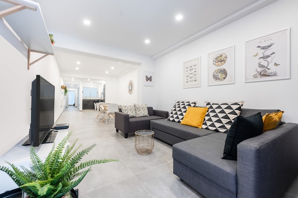 Foto van Huis in Las Palmas bij Las Canteras - Vakantiehuis in Las Palmas de Gran Canaria - LivingRoom