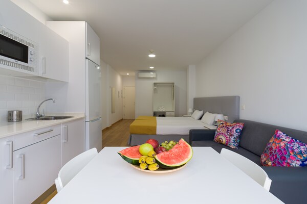Foto van Appartement in Las Palmas bij Las Canteras - Vakantiehuis in Las Palmas de Gran Canaria - DiningRoom