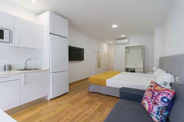 Foto van Appartement in Las Palmas bij Las Canteras - Vakantiehuis in Las Palmas de Gran Canaria - Kitchen