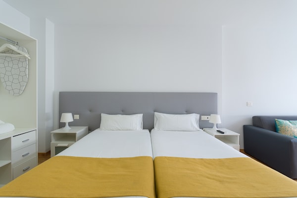 Foto van Studio in Las Palmas bij Playa de Las Canteras - Vakantiehuis in Las Palmas de Gran Canaria - BedRoom