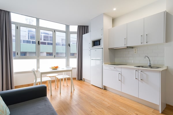 Foto van Studio in Las Palmas bij Playa de Las Canteras - Vakantiehuis in Las Palmas de Gran Canaria - DiningRoom