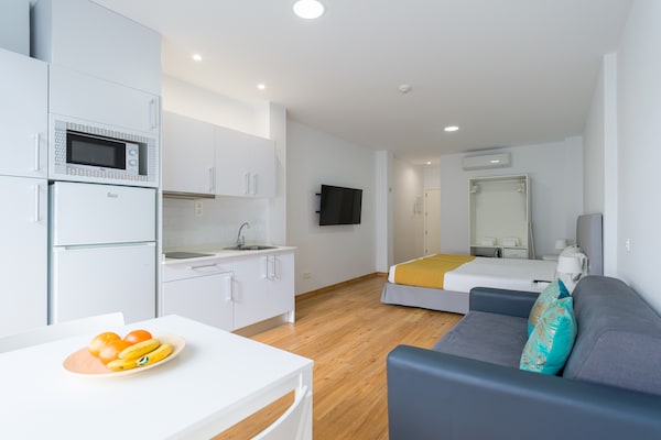 Foto van Studio in Las Palmas bij Playa de Las Canteras - Vakantiehuis in Las Palmas de Gran Canaria - Kitchen