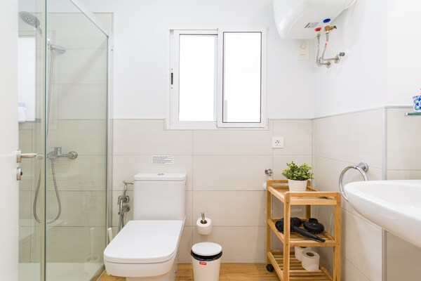 Foto van Appartement bij Las Canteras Strand - Vakantiehuis in Las Palmas de Gran Canaria - BathRoom