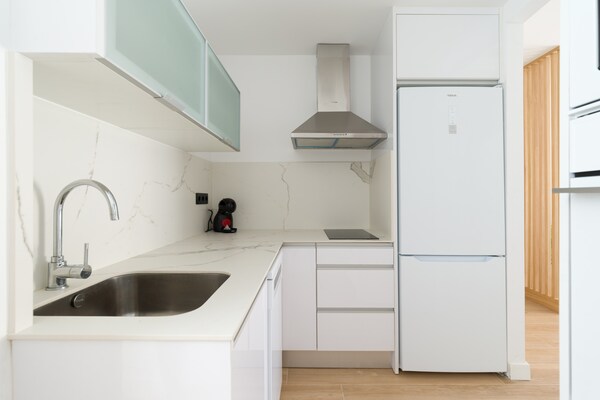 Foto van Appartement bij Playa de Las Canteras - Vakantiehuis in Las Palmas de Gran Canaria - Kitchen