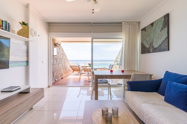 Foto van Appartement bij Playa de Las Canteras - Vakantiehuis in Las Palmas de Gran Canaria - DiningRoom