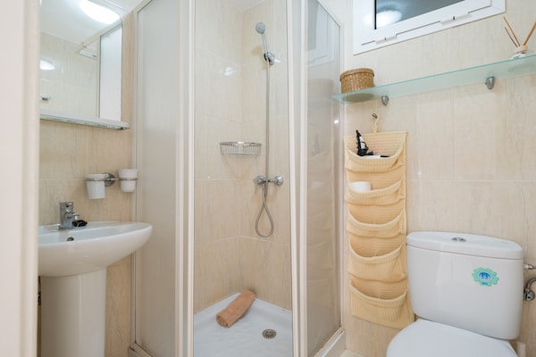 Foto van Huis bij Playa de Las Canteras met Zeezicht - Vakantiehuis in Las Palmas de Gran Canaria - BathRoom