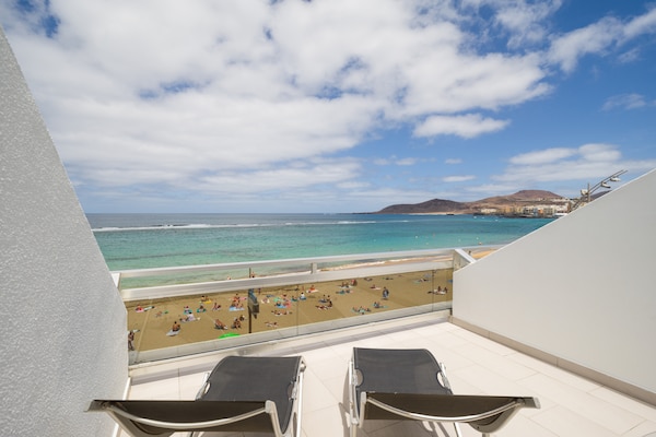Foto van Strandappartement in Las Palmas met terras - Vakantiehuis in Las Palmas de Gran Canaria - terrace