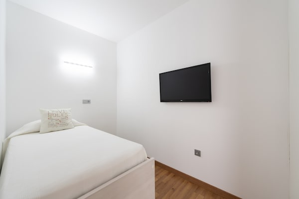 Foto van Appartement aan Playa Canteras - Vakantiehuis in Las Palmas de Gran Canaria - BedRoom
