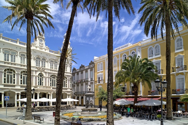 Foto van Appartement aan Playa Canteras - Vakantiehuis in Las Palmas de Gran Canaria - Outdoor