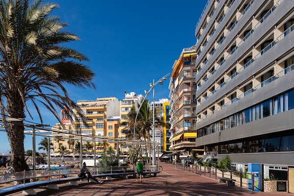Foto van Appartement aan Playa Canteras - Vakantiehuis in Las Palmas de Gran Canaria - Outdoor