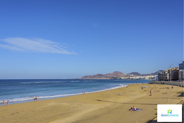 Foto van Appartement aan Playa Canteras - Vakantiehuis in Las Palmas de Gran Canaria - Outdoor