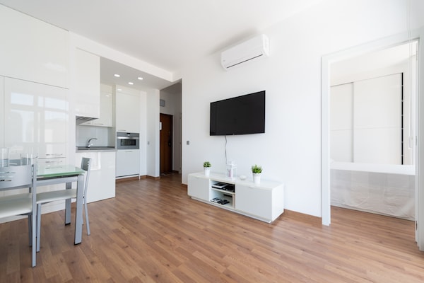 Foto van Appartement aan Playa Canteras - Vakantiehuis in Las Palmas de Gran Canaria - DiningRoom
