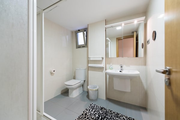 Foto van Appartement Las Palmas bij Playa de Las Canteras - Vakantiehuis in Las Palmas de Gran Canaria - BathRoom