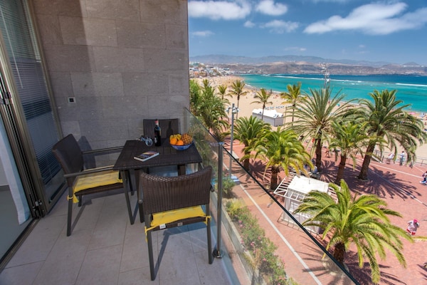 Foto van Appartement Las Palmas bij Playa de Las Canteras - Vakantiehuis in Las Palmas de Gran Canaria - TerraceBalcony