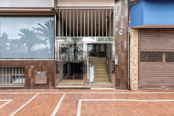 Foto van Appartement Las Palmas bij Playa de Las Canteras - Vakantiehuis in Las Palmas de Gran Canaria - HallReception