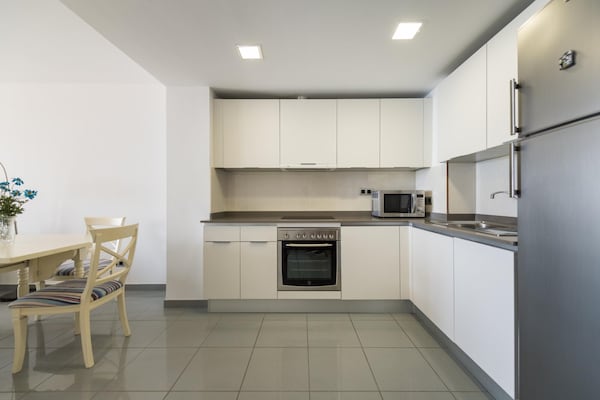 Foto van Appartement Las Palmas bij Playa de Las Canteras - Vakantiehuis in Las Palmas de Gran Canaria - Kitchen