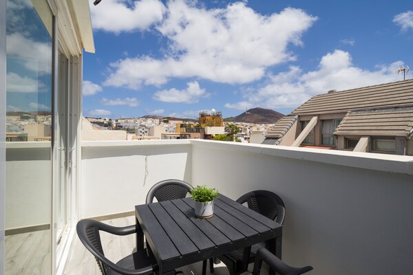 Foto van Huis in Las Palmas bij Las Canteras Strand - Vakantiehuis in Las Palmas de Gran Canaria - terrace