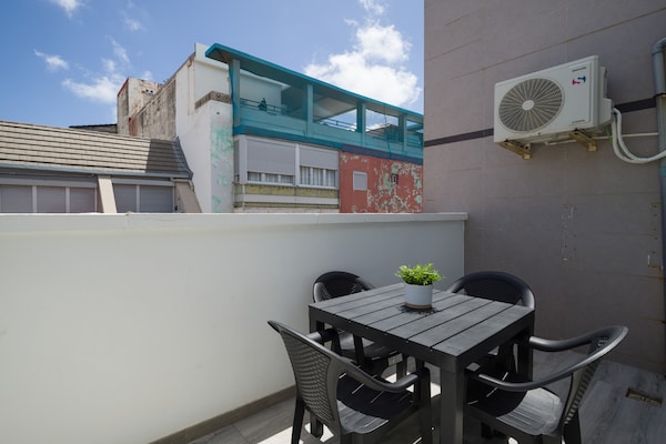 Foto van Huis in Las Palmas bij Las Canteras Strand - Vakantiehuis in Las Palmas de Gran Canaria - terrace