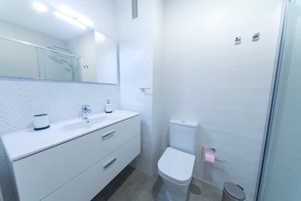 Foto van Appartement bij Playa de Las Canteras - Vakantiehuis in Las Palmas de Gran Canaria - BathRoom