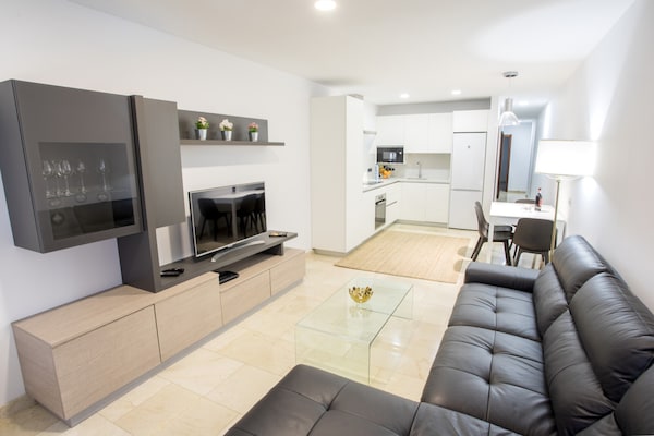 Foto van Appartement bij Playa de Las Canteras - Vakantiehuis in Las Palmas de Gran Canaria - LivingRoom