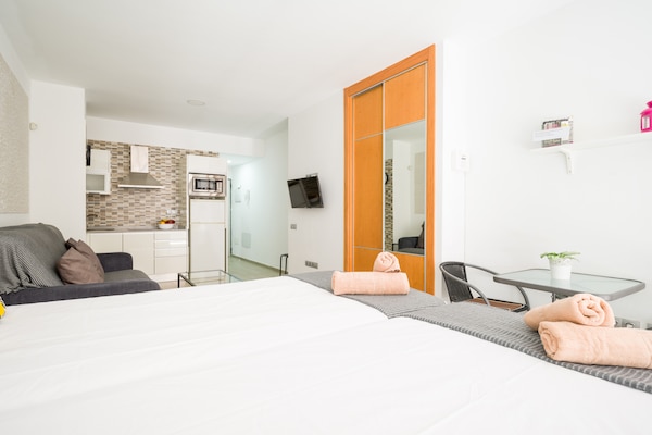 Foto van Appartement bij Playa de Las Canteras - Vakantiehuis in Las Palmas de Gran Canaria - BedRoom
