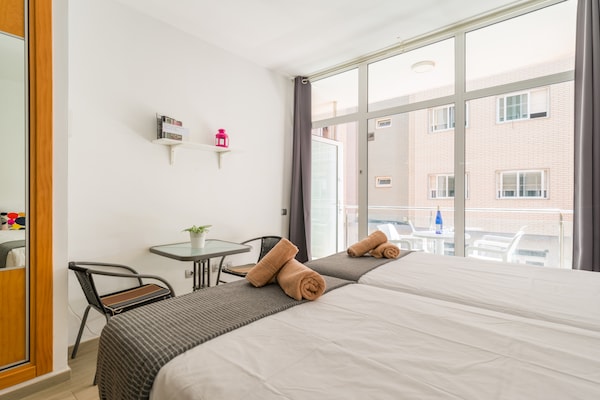 Foto van Appartement bij Playa de Las Canteras - Vakantiehuis in Las Palmas de Gran Canaria - BedRoom