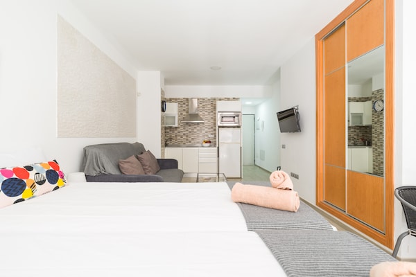 Foto van Appartement bij Playa de Las Canteras - Vakantiehuis in Las Palmas de Gran Canaria - BedRoom