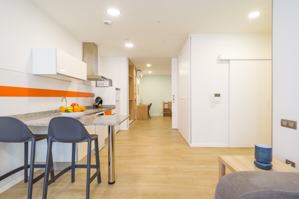 Foto van Appartement bij Playa del Inglés & Canteras - Vakantiehuis in Las Palmas de Gran Canaria - Kitchen