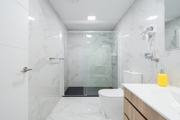Foto van Vakantiehuis bij Playa de Las Canteras - Vakantiehuis in Las Palmas de Gran Canaria - BathRoom