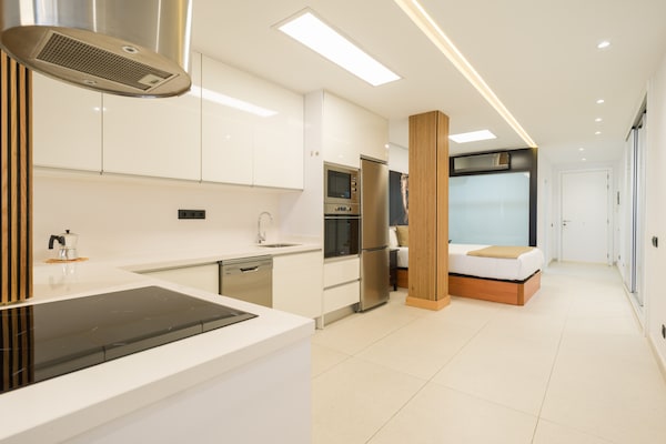 Foto van Loft in Las Palmas bij Las Canteras Strand - Vakantiehuis in Las Palmas de Gran Canaria - Kitchen