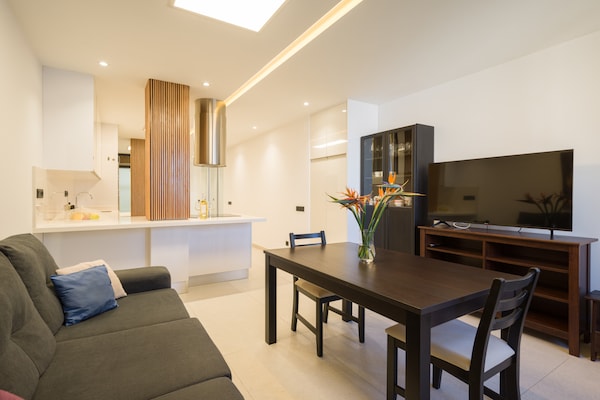 Foto van Loft in Las Palmas bij Las Canteras Strand - Vakantiehuis in Las Palmas de Gran Canaria - LivingRoom