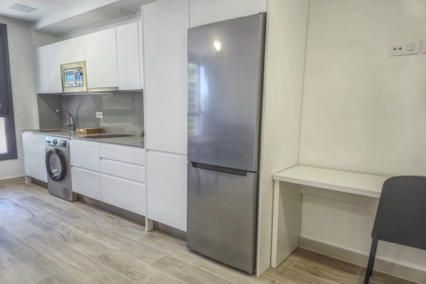 Foto van Appartement bij Playa de Las Canteras - Vakantiehuis in Las Palmas de Gran Canaria - Kitchen